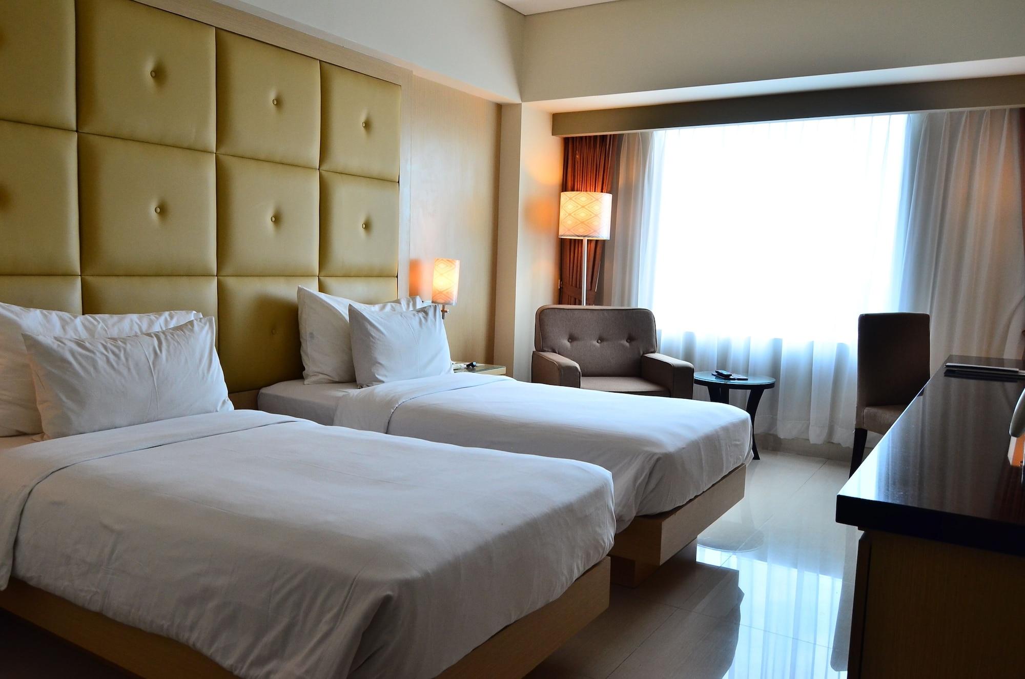 Hotel Santika Makassar Dış mekan fotoğraf