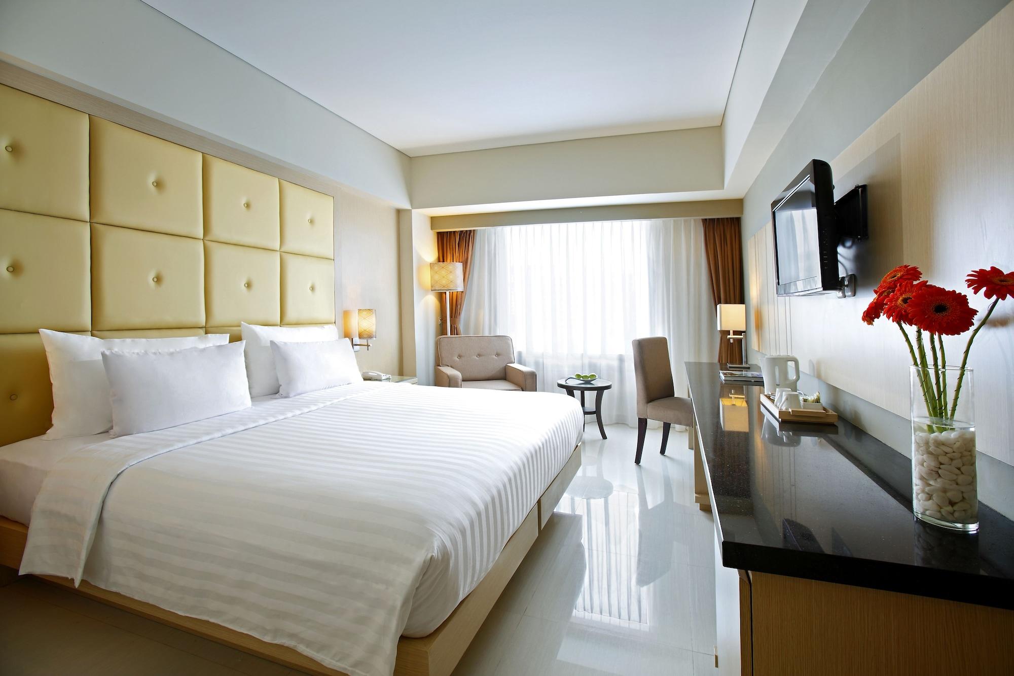 Hotel Santika Makassar Dış mekan fotoğraf