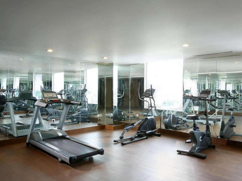 Hotel Santika Makassar Dış mekan fotoğraf