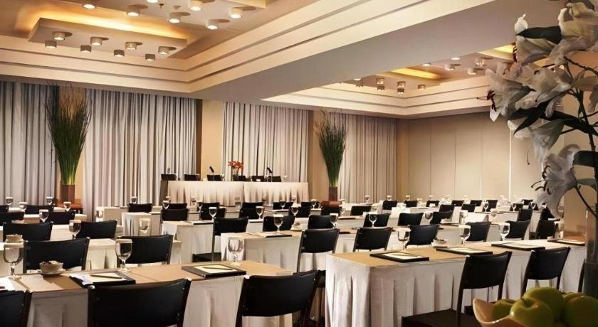 Hotel Santika Makassar Dış mekan fotoğraf