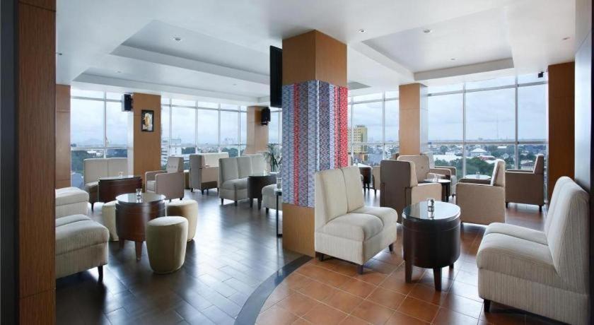 Hotel Santika Makassar Dış mekan fotoğraf